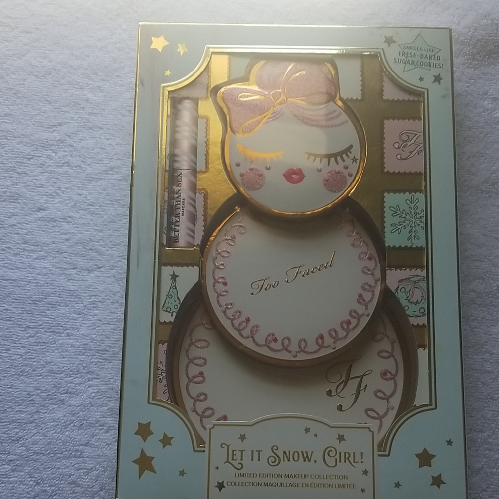 Too Faced Gold and Pink Eyeshadow Palette